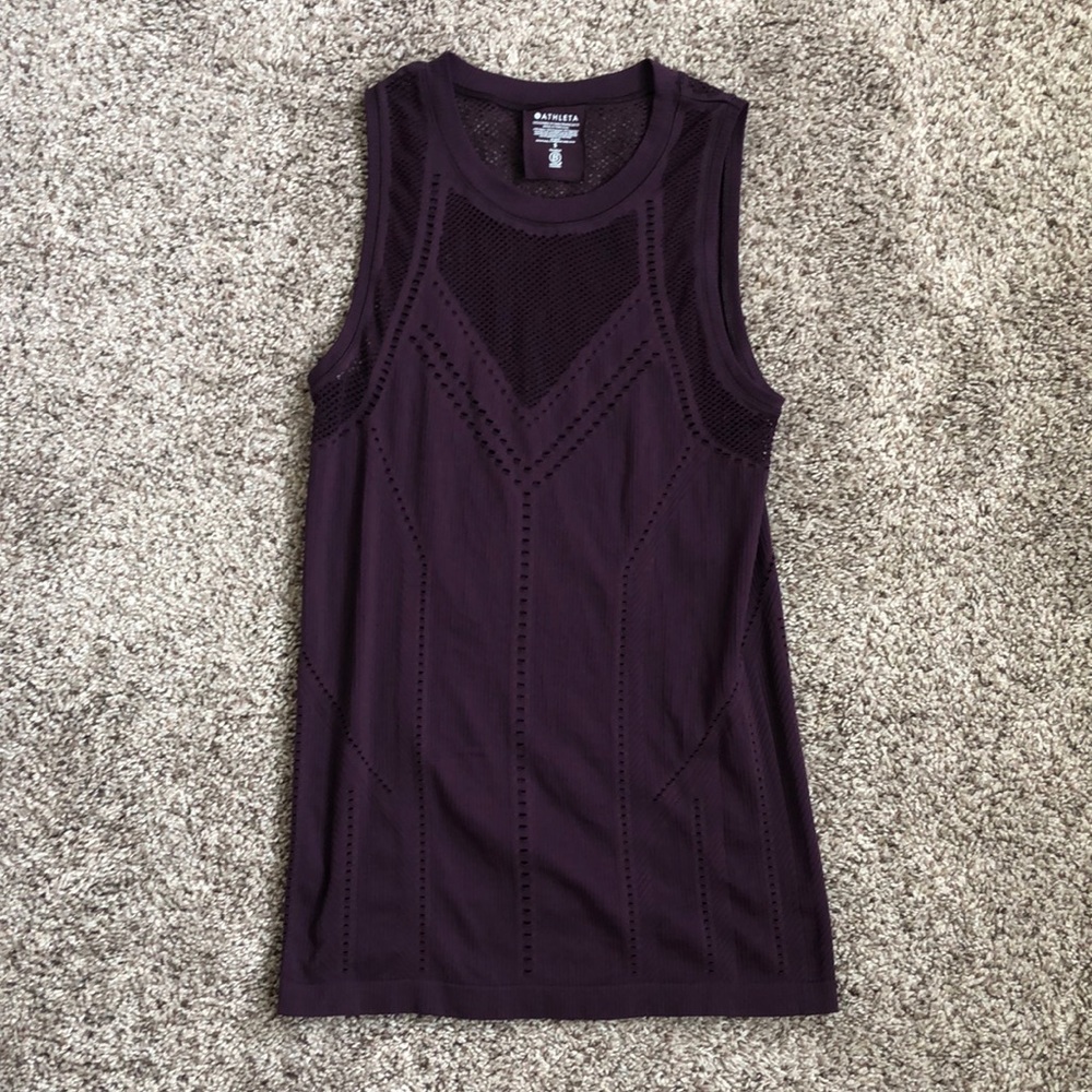 Athleta Oxygen Mesh Rank top size small plum